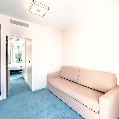 Western Journel Juan-les-pins فندق 3*