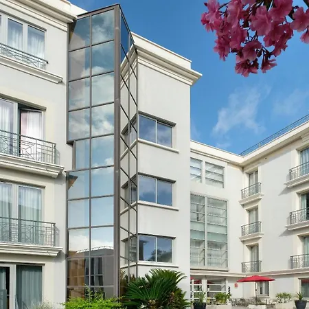 Western Journel Juan-les-pins 3* אנטיב