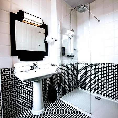 Western Journel Juan-les-pins