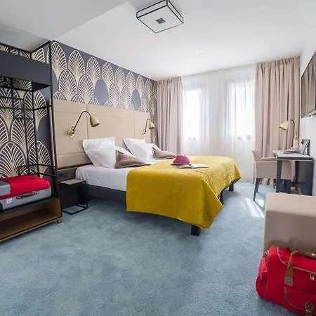 Best Western Journel Hotel Antibes-Juan-Les-Pins Hotel 3*