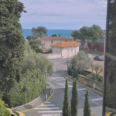 Best Western Journel Hotel Antibes-Juan-Les-Pins Hotel