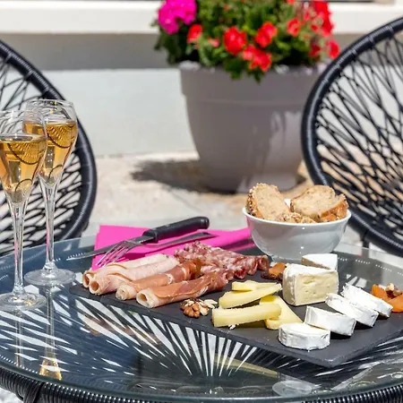 Western Journel Juan-les-pins Hotel Antibes
