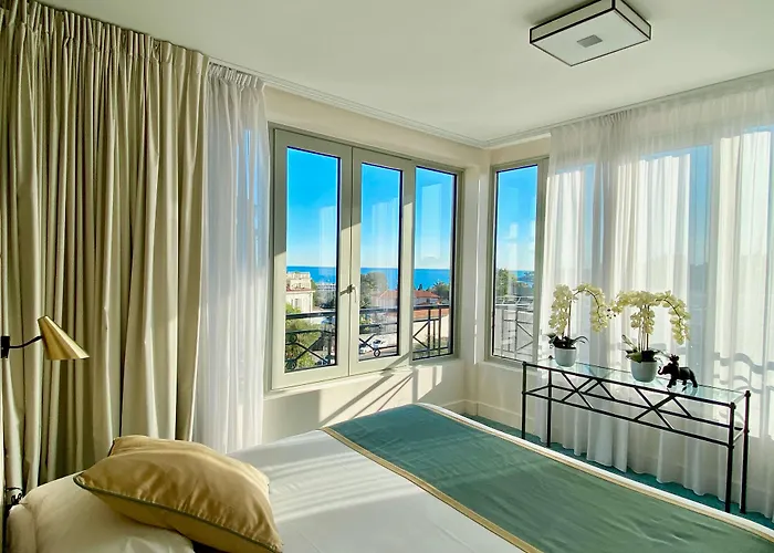 Western Journel Juan-les-pins 酒店