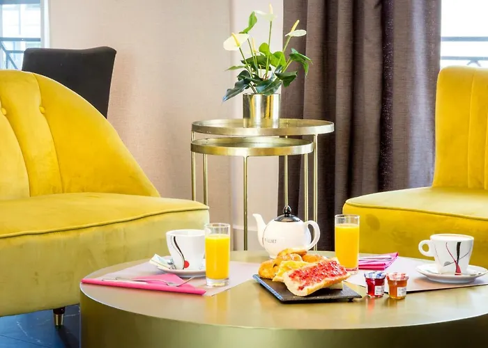 Western Journel Juan-les-pins