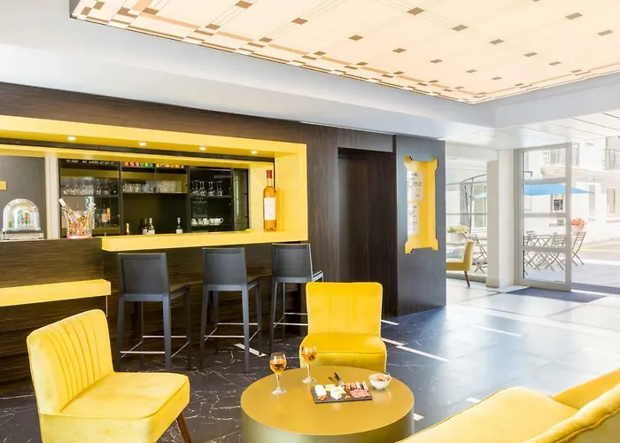 Western Journel Juan-les-pins